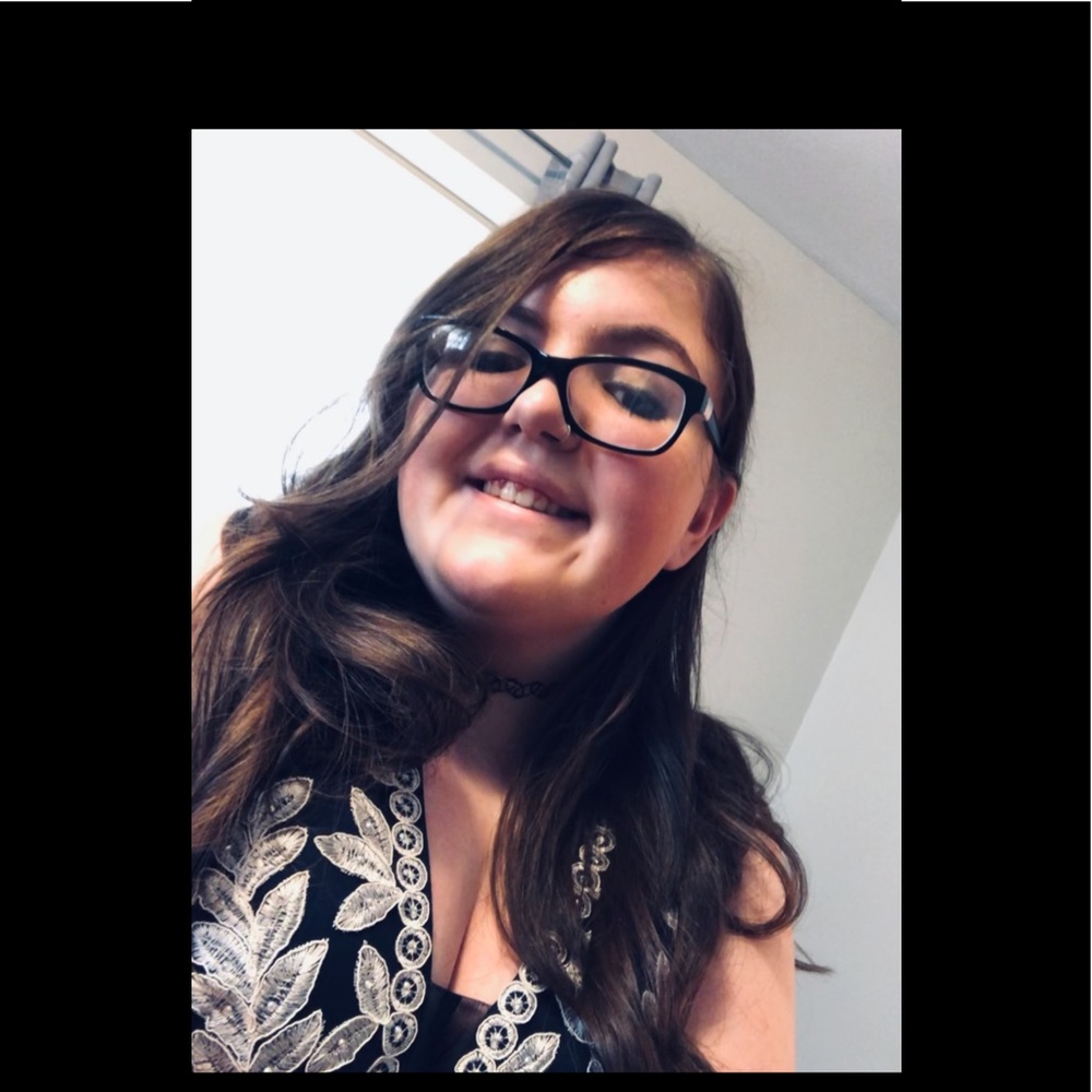 Meet your Posher, Mackenzie